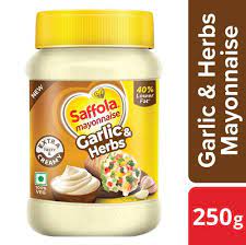 Saffola Mayonnaise Garlic& Herbs  250 g